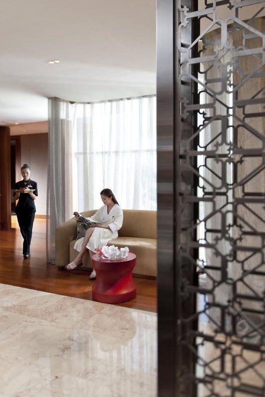 Mandarin Oriental, Hotel