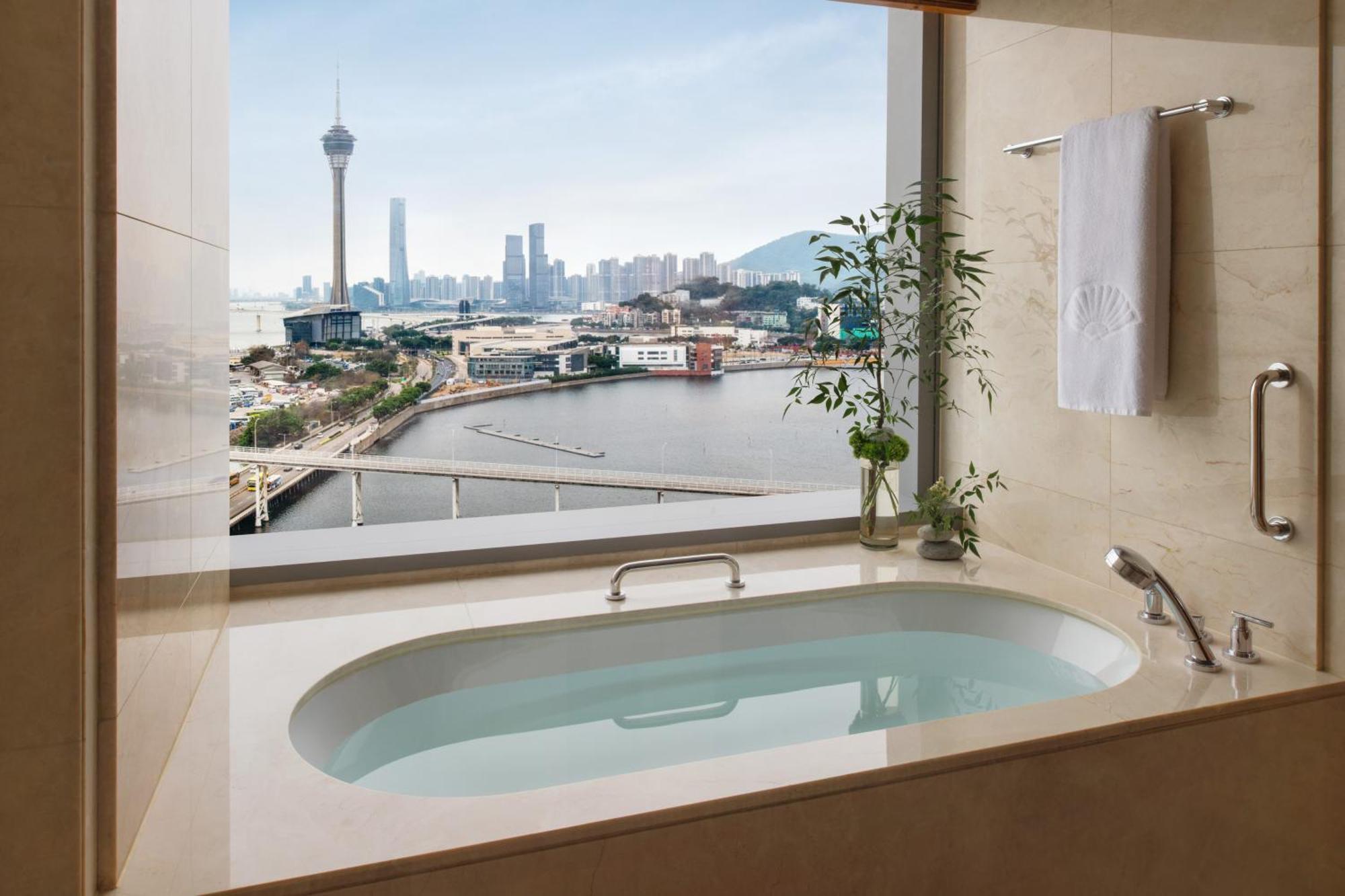Hotel Mandarin Oriental, 5*
